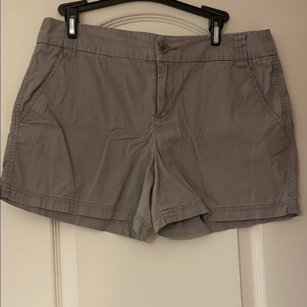 Intro. Women's Taupe Cargo Shorts